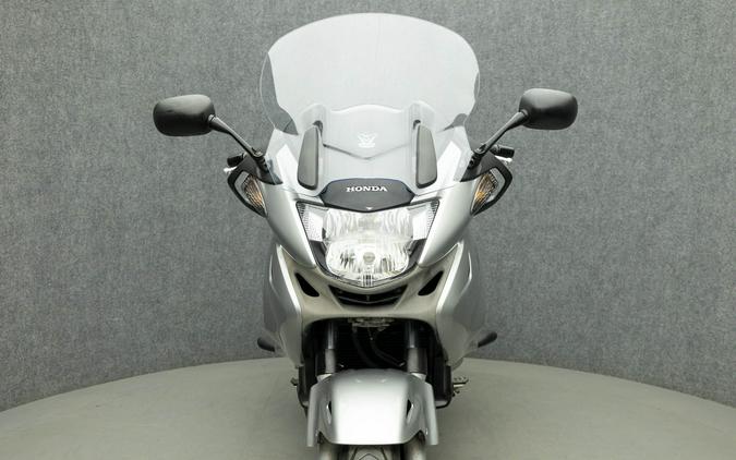 2010 HONDA NT700V W/ABS