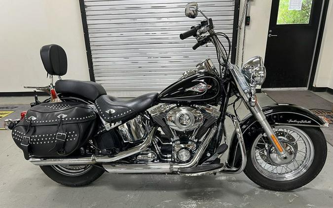 2011 Harley-Davidson Softail FLSTC - Heritage Classic