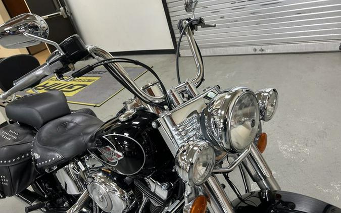 2011 Harley-Davidson Softail FLSTC - Heritage Classic