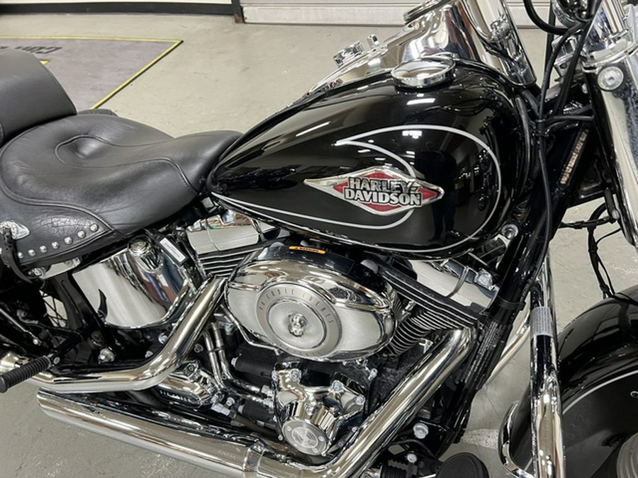 2011 Harley-Davidson Softail FLSTC - Heritage Classic