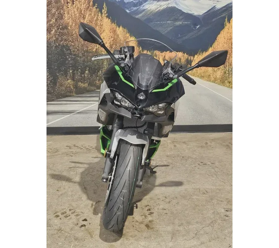 2024 Kawasaki NINJA 7 HYBRID ABS