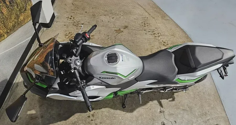 2024 Kawasaki NINJA 7 HYBRID ABS