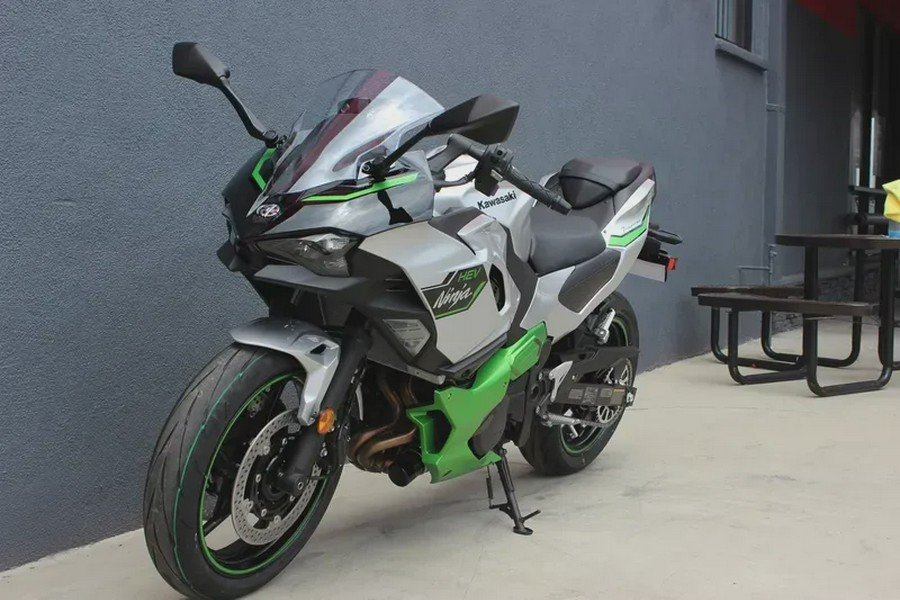 2024 Kawasaki NINJA 7 HYBRID ABS