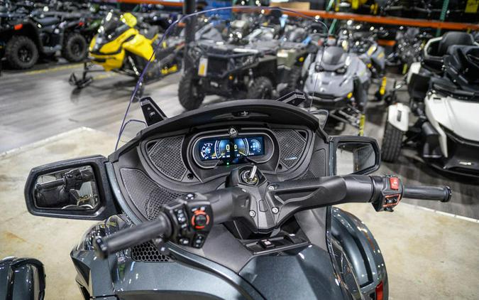 2018 Can-Am Spyder RT Limited