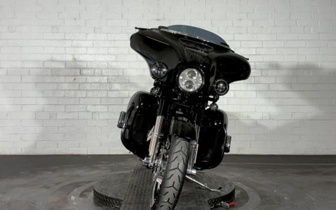 2015 Harley-Davidson CVO™ Street Glide®
