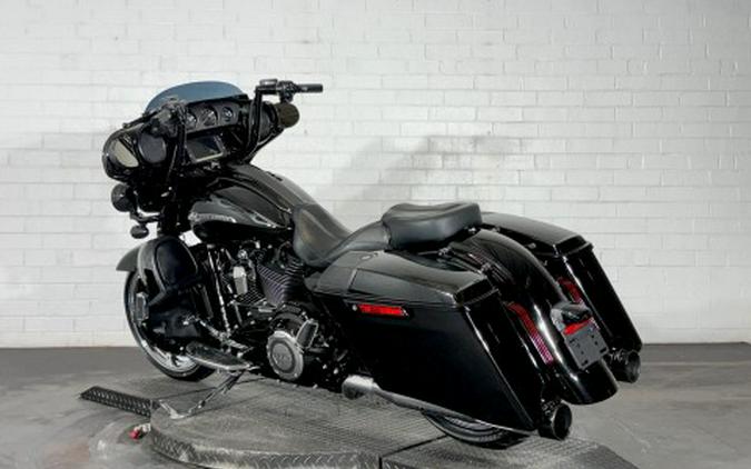2015 Harley-Davidson CVO™ Street Glide®