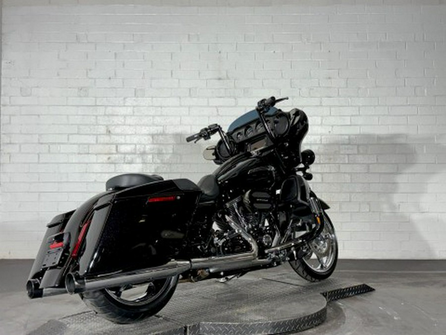 2015 Harley-Davidson CVO™ Street Glide®