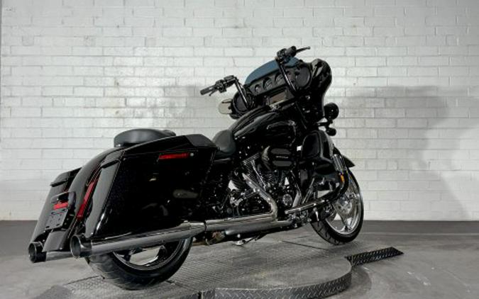 2015 Harley-Davidson CVO™ Street Glide®