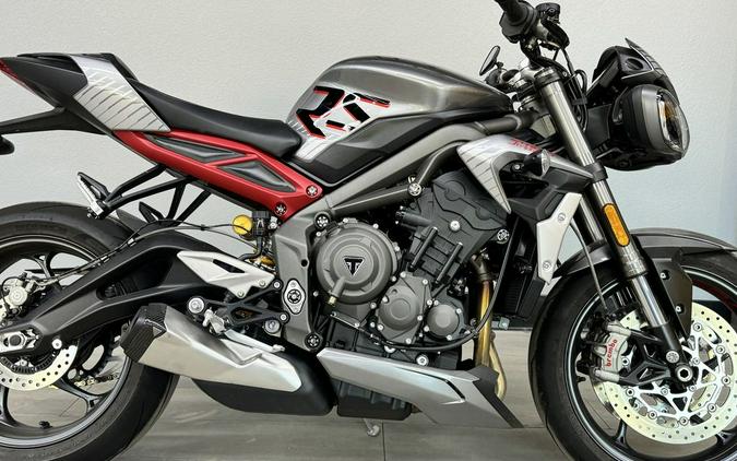 2022 Triumph Street Triple RS Silver Ice