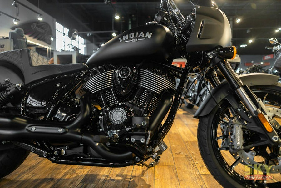 2023 Indian Motorcycle® Sport Chief Black Smoke