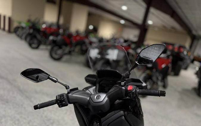 2025 Yamaha XMAX