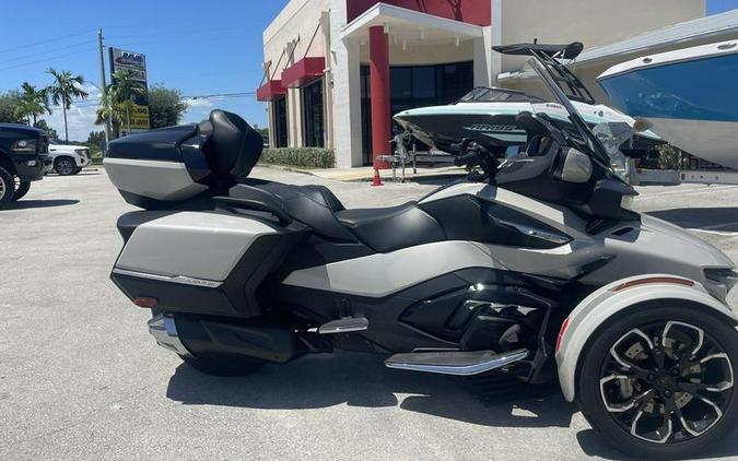 2020 Can-Am® Spyder® RT Limited Chrome