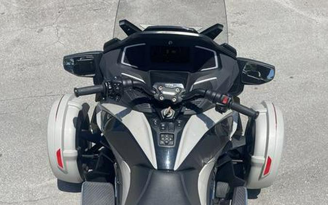 2020 Can-Am® Spyder® RT Limited Chrome