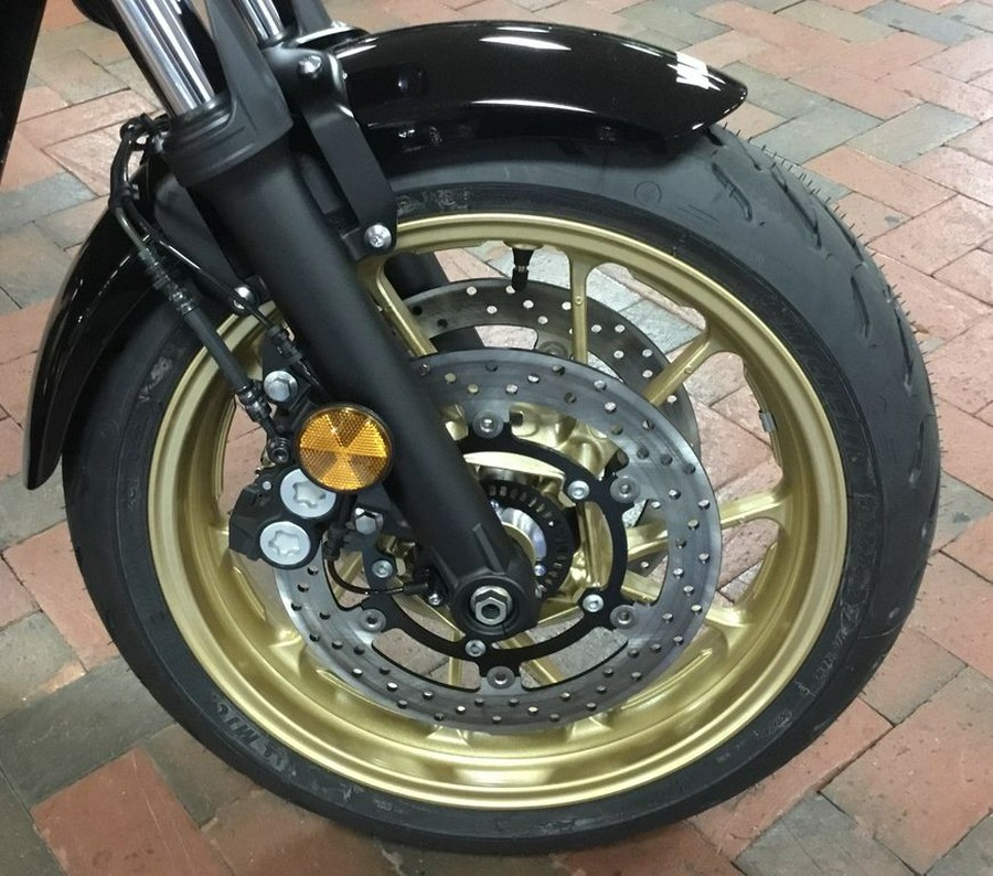 2025 Yamaha XSR700