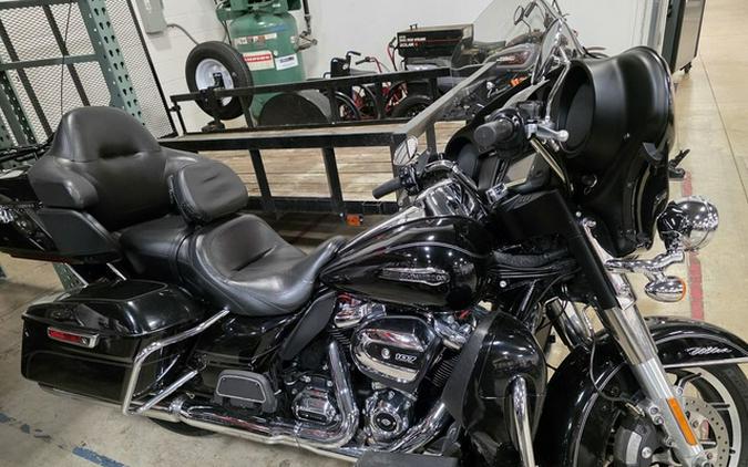 2017 Harley-Davidson Touring FLHTCU - Electra Glide Ultra Classic