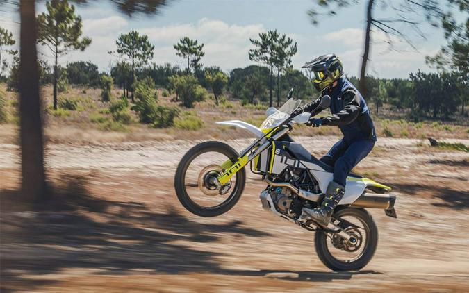 2024 701 ENDURO - Husqvarna Motorcycles