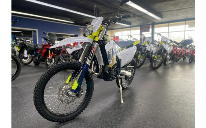 2024 Husqvarna Motorcycles FE 350s