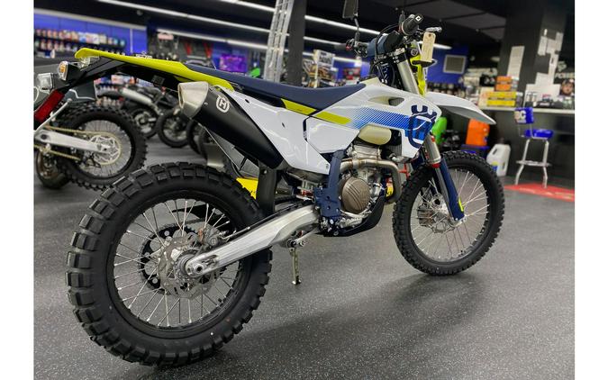 2024 Husqvarna Motorcycles FE 350s