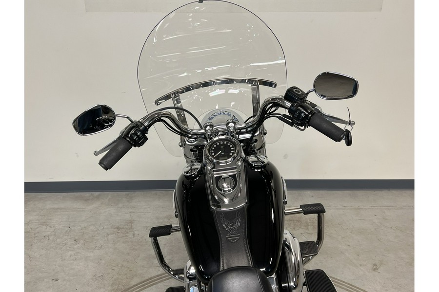 2014 Harley-Davidson® SWITCHBACK FLD