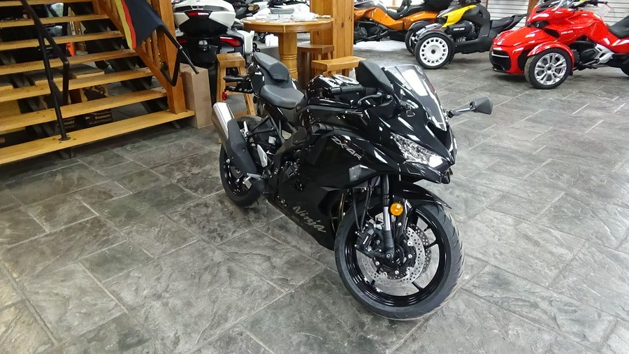 2024 Kawasaki Ninja ZX-4R ABS