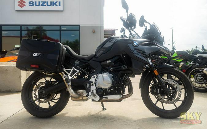 2022 BMW F 750 GS Style Triple Black