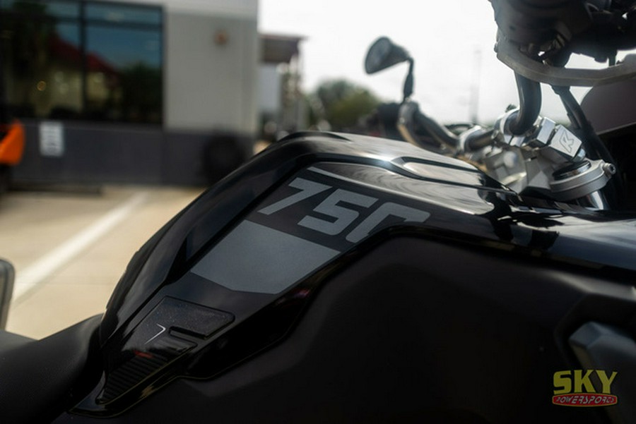 2022 BMW F 750 GS Style Triple Black