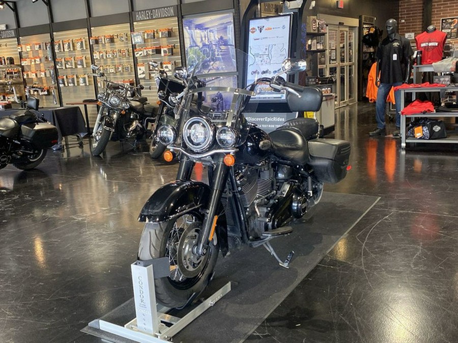 2021 Harley-Davidson FLHCS - Heritage Classic 114