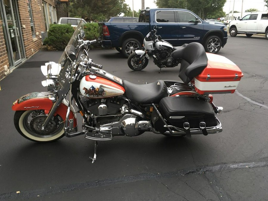 2002 Harley-Davidson® FLHRC - Road King® Classic