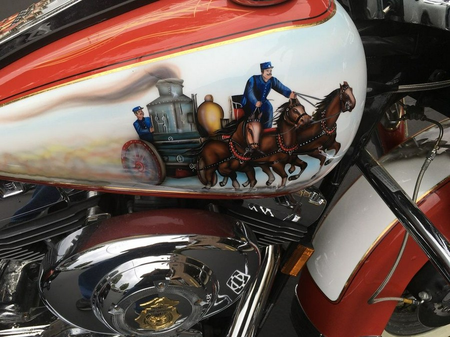 2002 Harley-Davidson® FLHRC - Road King® Classic