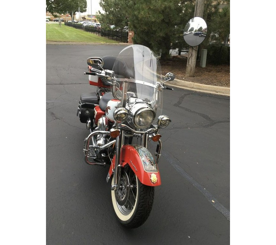 2002 Harley-Davidson® FLHRC - Road King® Classic