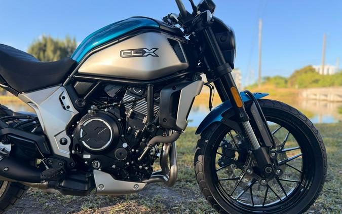 2023 CFMOTO 700CL-X