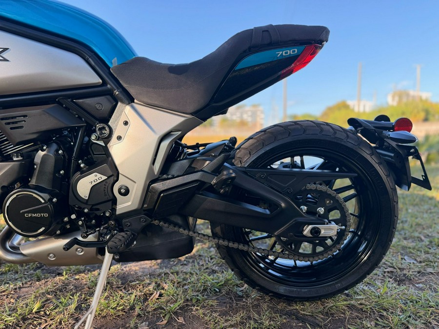 2023 CFMOTO 700CL-X