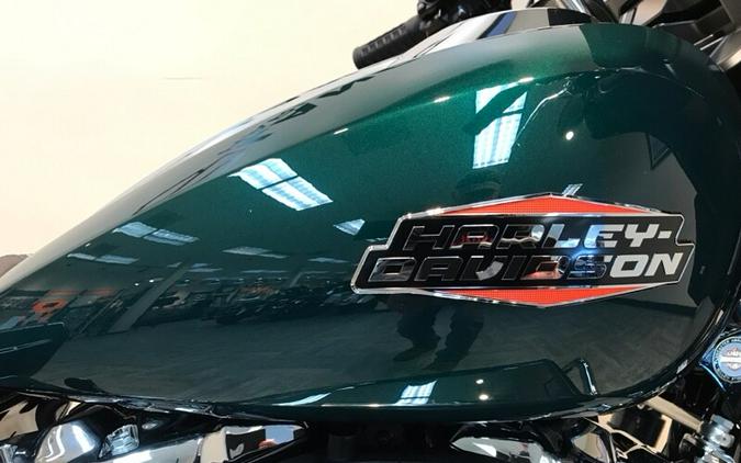 2024 Harley-Davidson Street Glide® Alpine Green FLHX