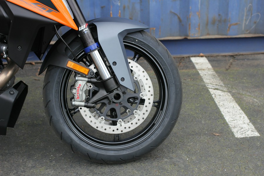 2024 KTM 1290 SUPER DUKE GT