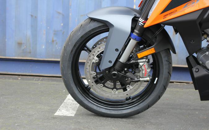 2024 KTM 1290 SUPER DUKE GT