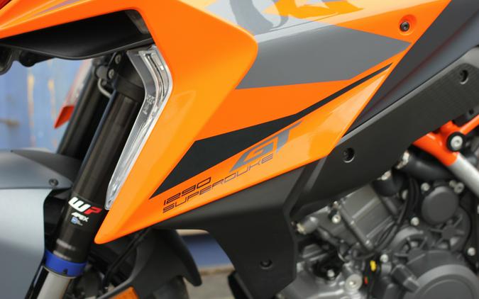 2024 KTM 1290 SUPER DUKE GT