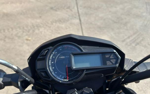 2025 Kawasaki Z125 PRO Cypher Camo Beige