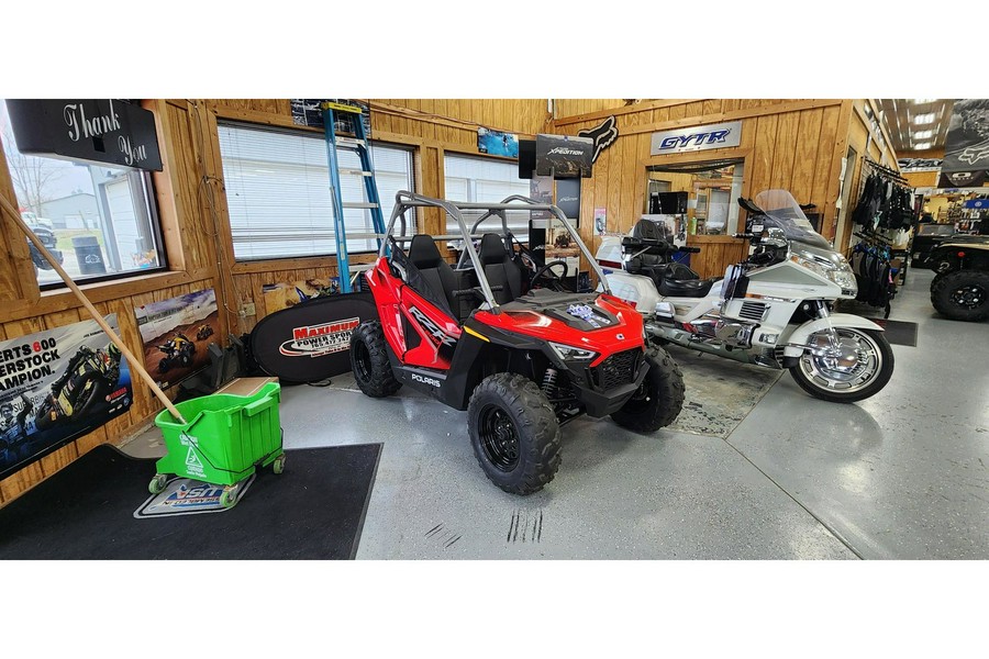 2026 Polaris Z26HCA18A7 RZR 200 EFI Indy Red