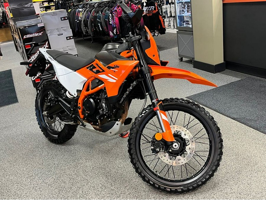 2025 KTM Enduro 390 R