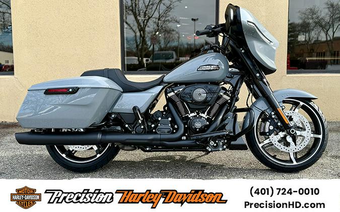 2026 Harley-Davidson® Street Glide® FLHX
