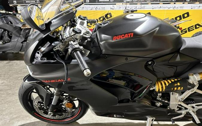 2024 Ducati Panigale V2 Black on Black