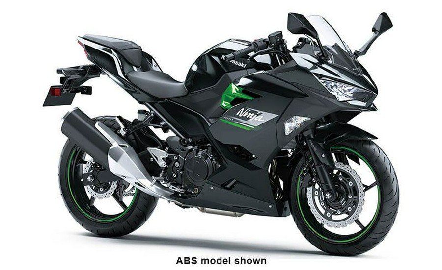 2023 Kawasaki Ninja® 400 Base