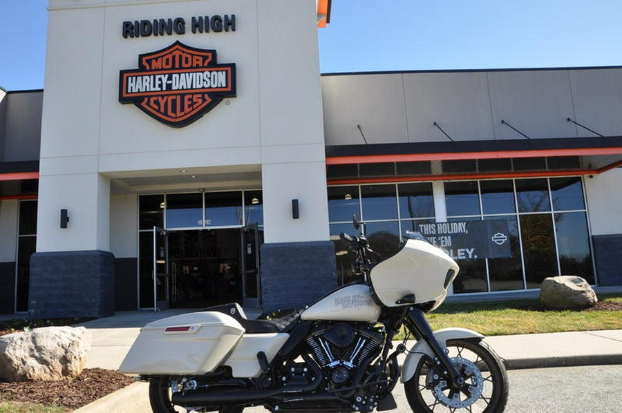 2023 Harley-Davidson® FLTRXST - Road Glide® ST