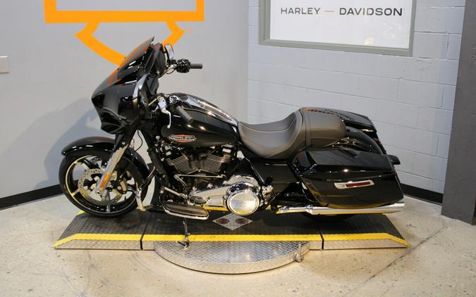 2024 Harley-Davidson Street Glide Grand American Touring FLHX