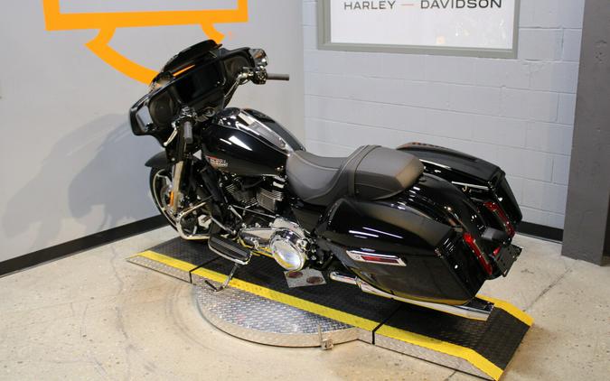 2024 Harley-Davidson Street Glide Grand American Touring FLHX