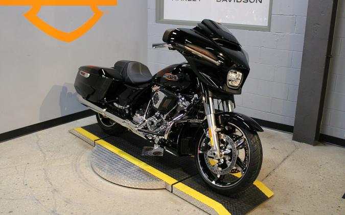 2024 Harley-Davidson Street Glide Grand American Touring FLHX