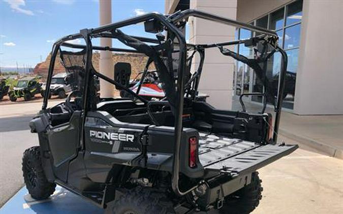 2024 Honda Pioneer 1000-5 Deluxe