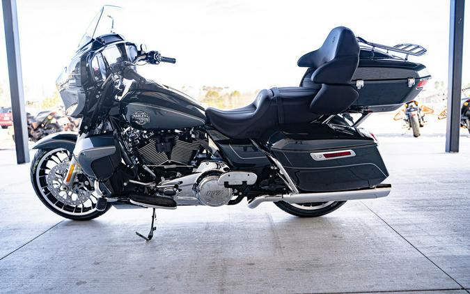 2026 Harley-Davidson® FLHXL - Street Glide® Limited
