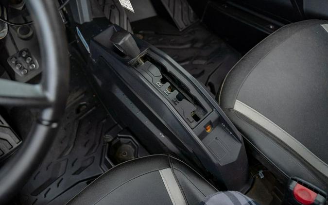 2022 Can-Am Commander MAX XT
