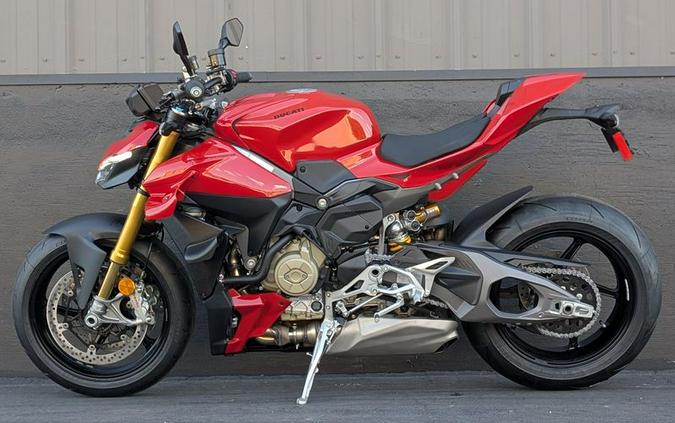 New 2027 DUCATI STREETFIGHTER V4S